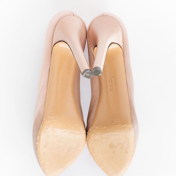 Salvatore Ferragamo Pumps- Size 8.5 - Picture 6 of 8